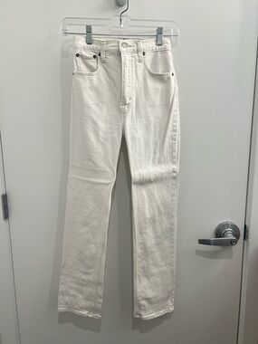 A&F Ankle Straight Ultra High Rise